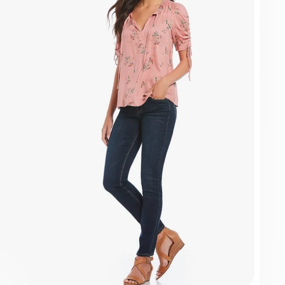 🍀Lucky Brand Lolita Skinny Jeans in Size 0/25 Regular